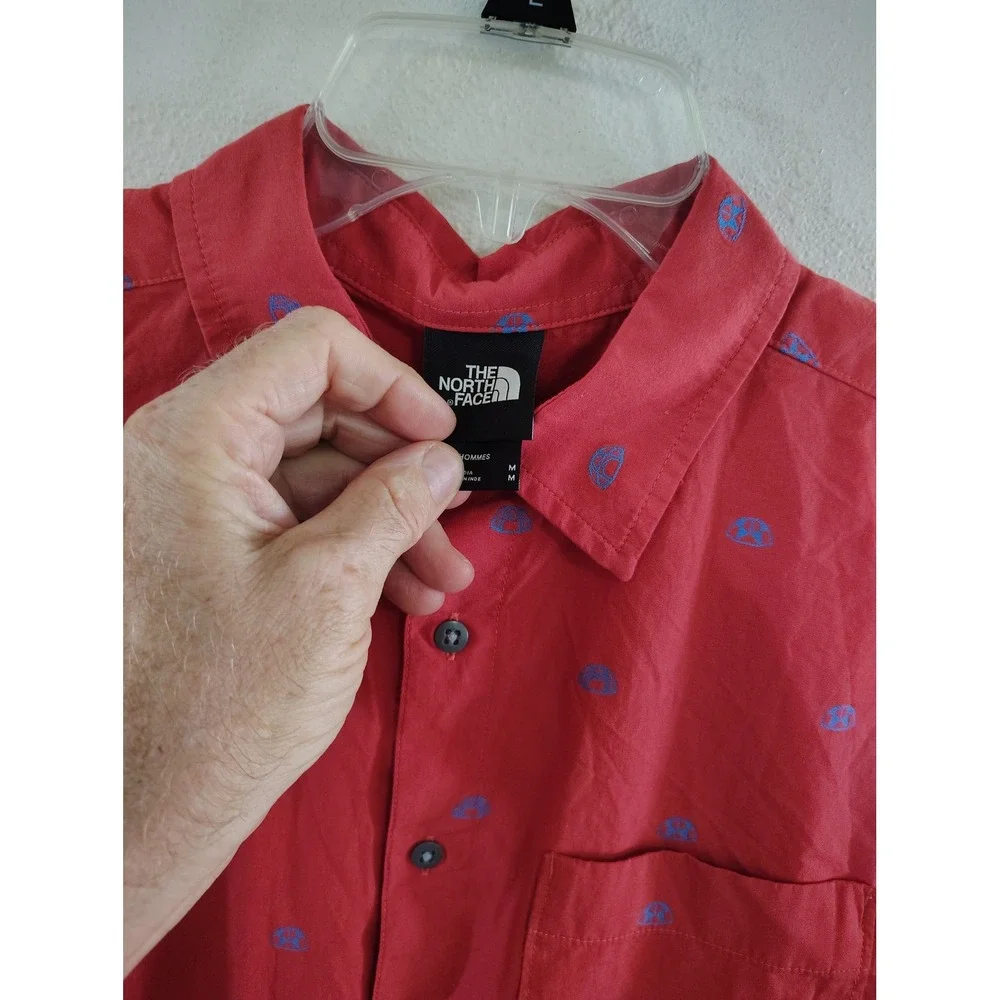 The‎ North Face Mens Red Blue Geometric Dome Print Short Sleeve Button Down